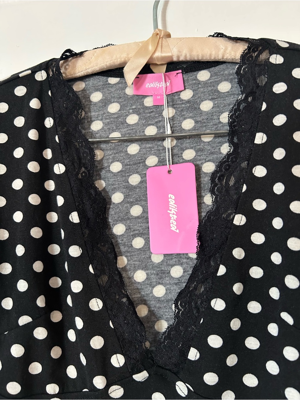 Edikted Black and White Polka Dot Lace-Trim Size M V-Neck Long Sleeve Top - Picture 13 of 15